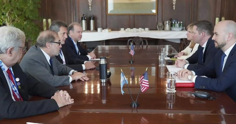 Massa se reunió con asesores de Biden y aplanó el camino para la próxima revisión del FMI