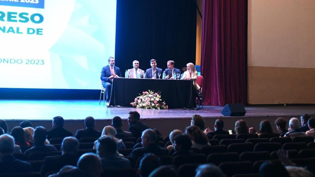 Quedó inaugurado el II Congreso Internacional de Odontología en el Centro Cultural Gral. San Martín