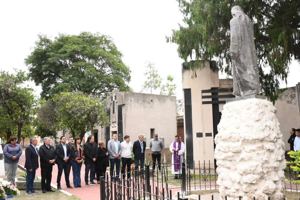 Realizaron por 2° año consecutivo la conmemoración del Día del Trabajador en el Cementerio La Piedad