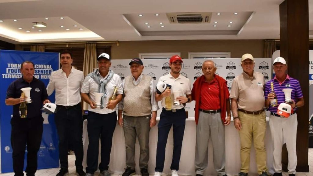 Jugadores de todo el país disfrutan del Torneo Nacional Four Ball Senior