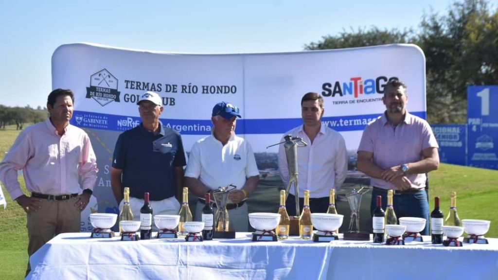 Entregaron premios a los ganadores del Torneo Nacional Four Ball Senior de Golf