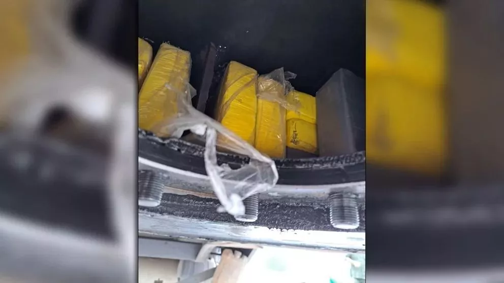 Hallan 100 kilos de cocaína escondidos en un camión de bananas que iba al Mercado Central