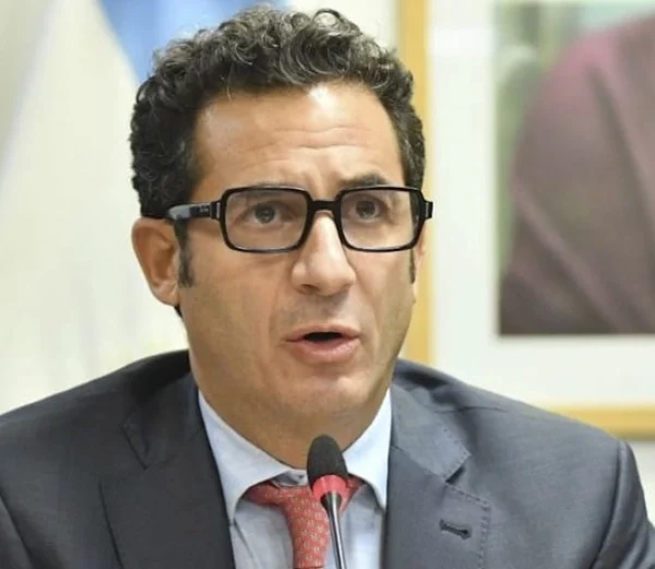Tombolini, contra el Presidente del JP Morgan: «Lo que manifiesta es mentira»
