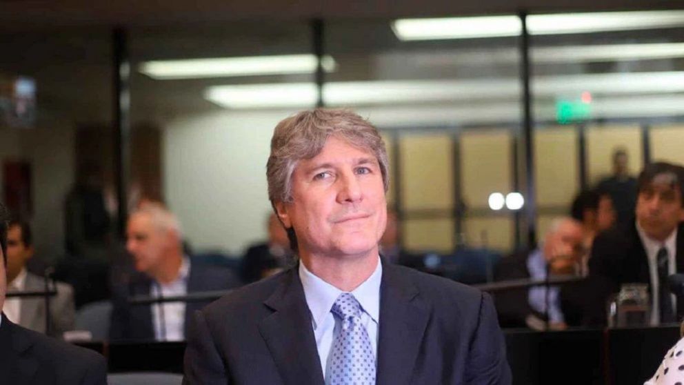 Amado Boudou podría ser operado por obstrucción de las arterias carótidas