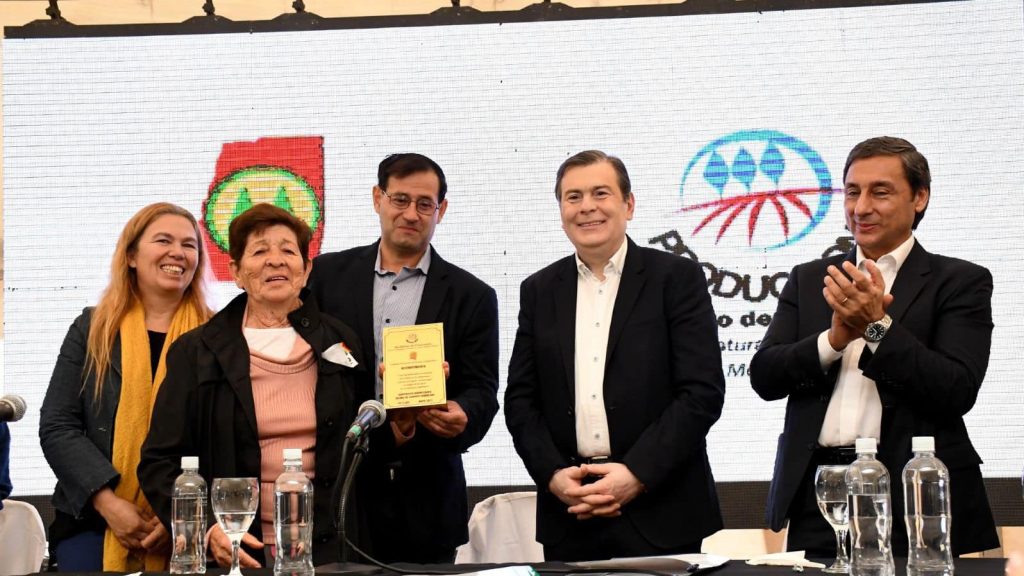 El Gobernador participó de la apertura oficial del II Encuentro Provincial de Cooperativas Agroalimentarias