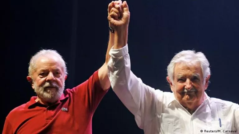 Mujica le pidió a Lula construir una «mística» de la integración regional