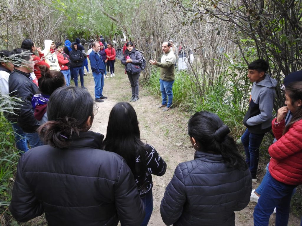 Alumnos de la Escuela Secundaria Suri Pozo participaron de una jornada ambiental
