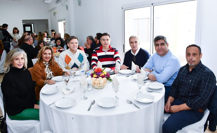 La intendente Fuentes participó del almuerzo solidario organizado por el Banco de Alimentos