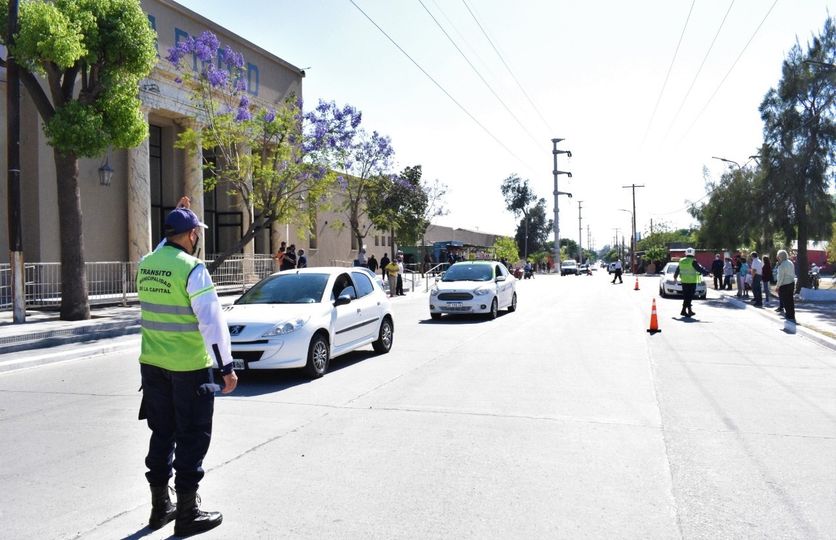 La Capital informó los horarios del cementerio “La Piedad” por el Día del Padre