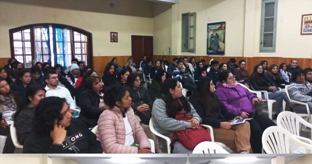 En el marco del “Plan de Lectura”, se realizó un taller en el Profesorado Vittorino Chizzolini