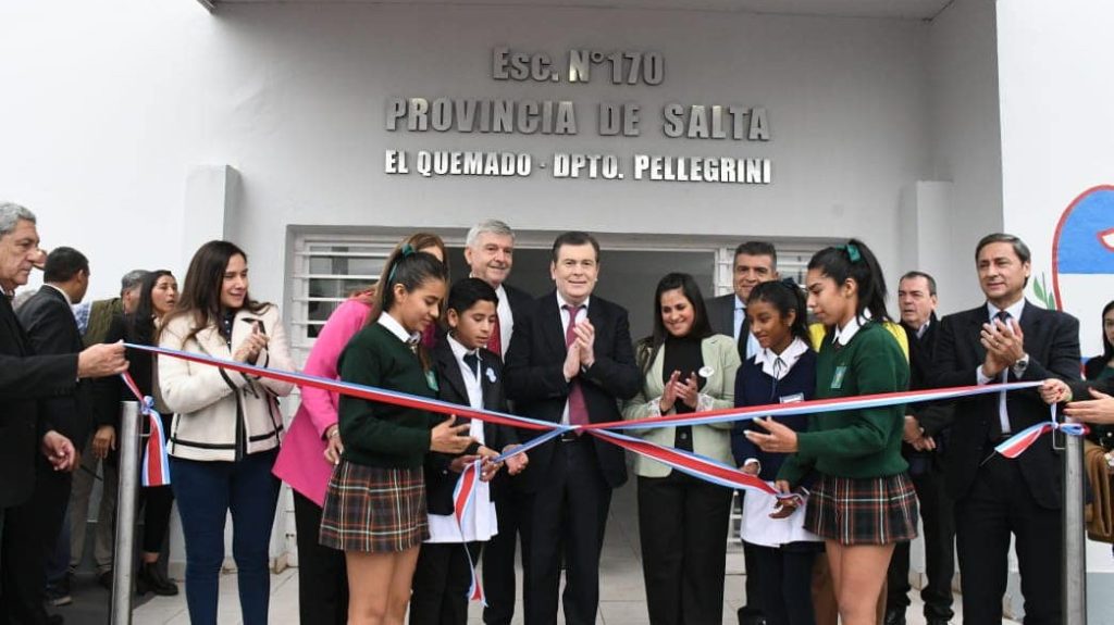 La Provincia ejecuta obras en 17 establecimientos educativos del Departamento Pellegrini
