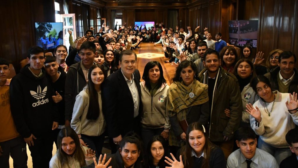 Zamora recibió la visita de estudiantes de Real Sayana, Garza y Ojo de Agua