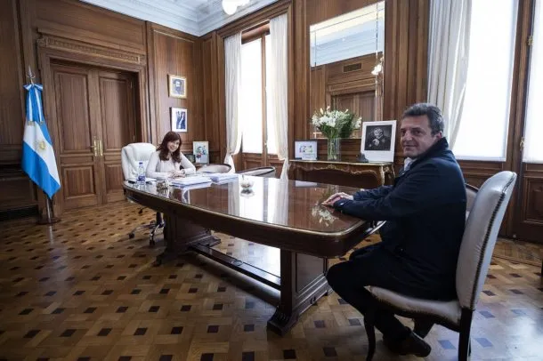 Cristina Kirchner y Sergio Massa, reunidos de cara al cierre de listas