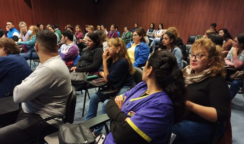 Brindaron conocimientos en gerontología a equipos de salud primaria