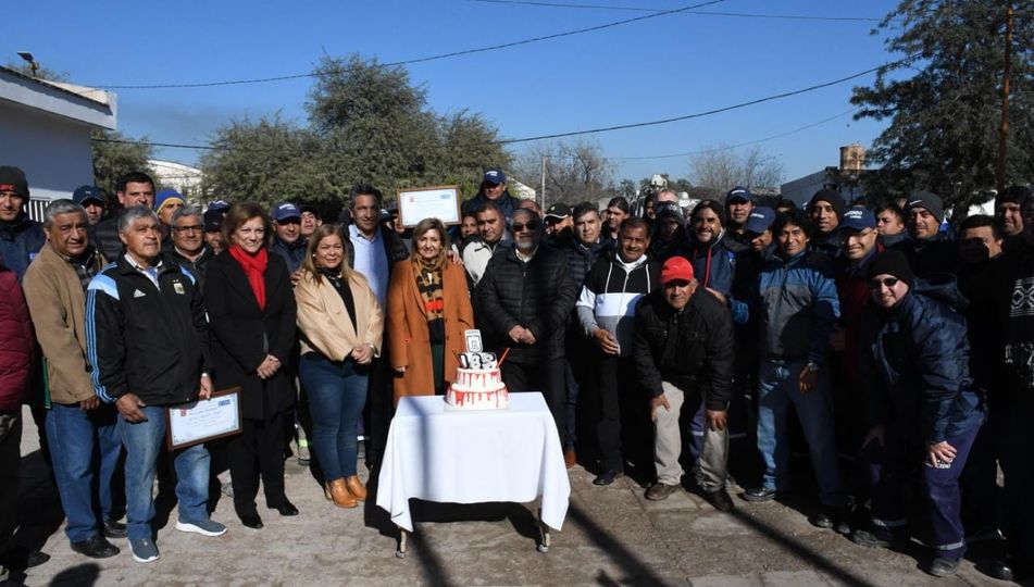 La intendente Fuentes encabezó el acto por los 65 años de la Dirección de Obras Públicas