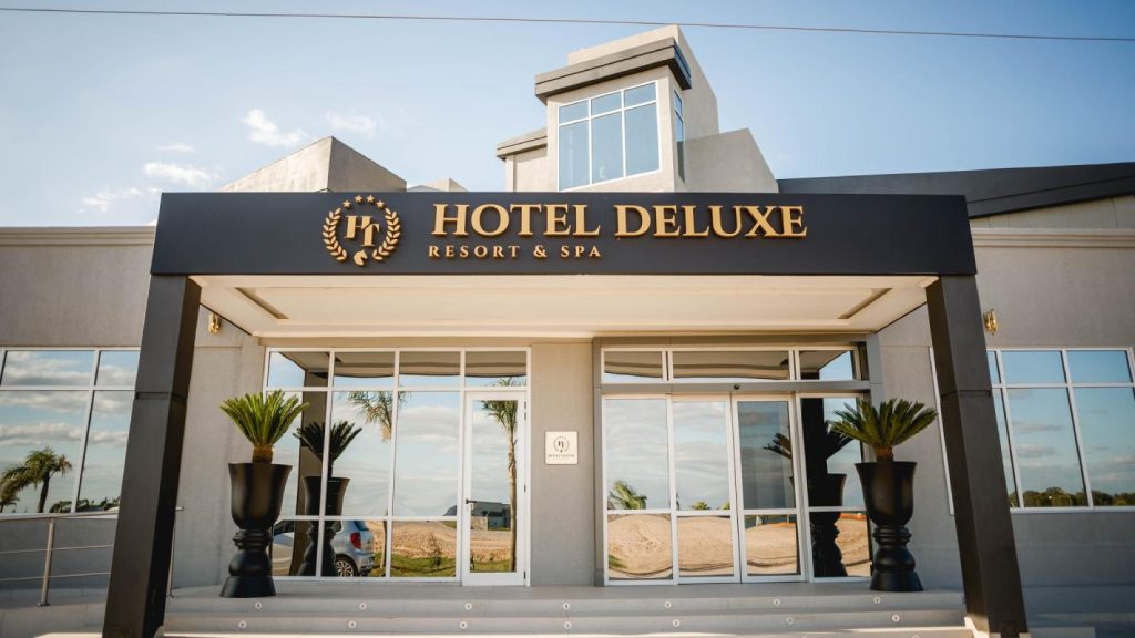 Llega a Santiago el nuevo emprendimiento turístico: “HT Hotel Deluxe”
