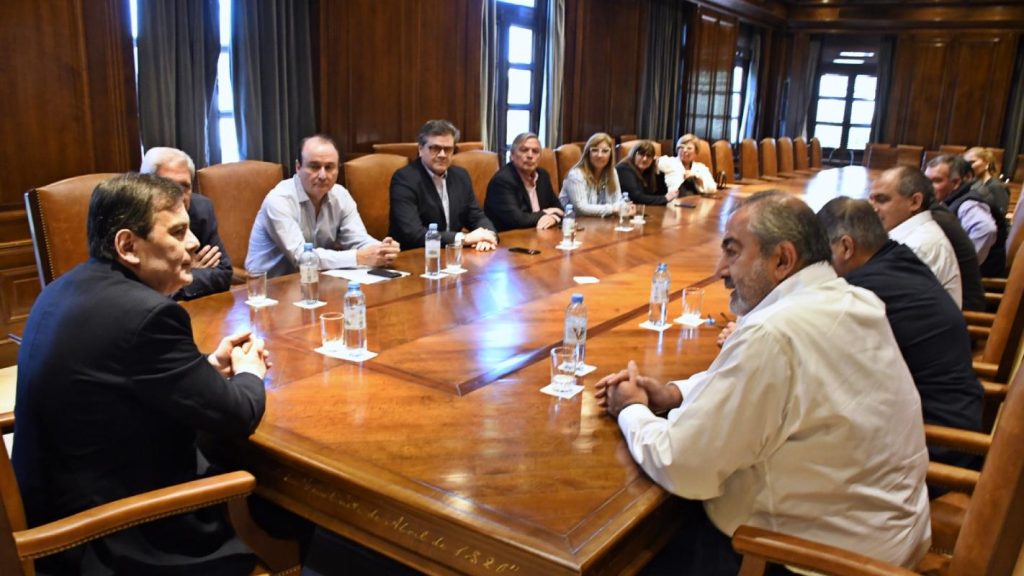 Zamora recibió a Héctor Daer y a referentes de la CGT local