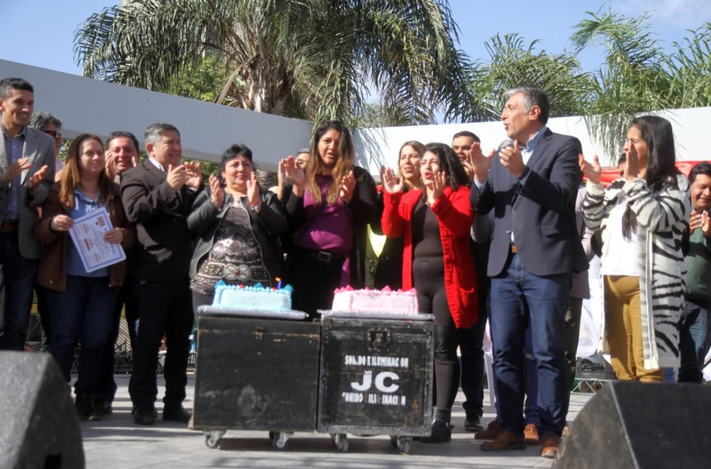 Radio Satelital 96.9 FM cumplió 30 años de vida institucional y lo festejó en Plaza Belgrano