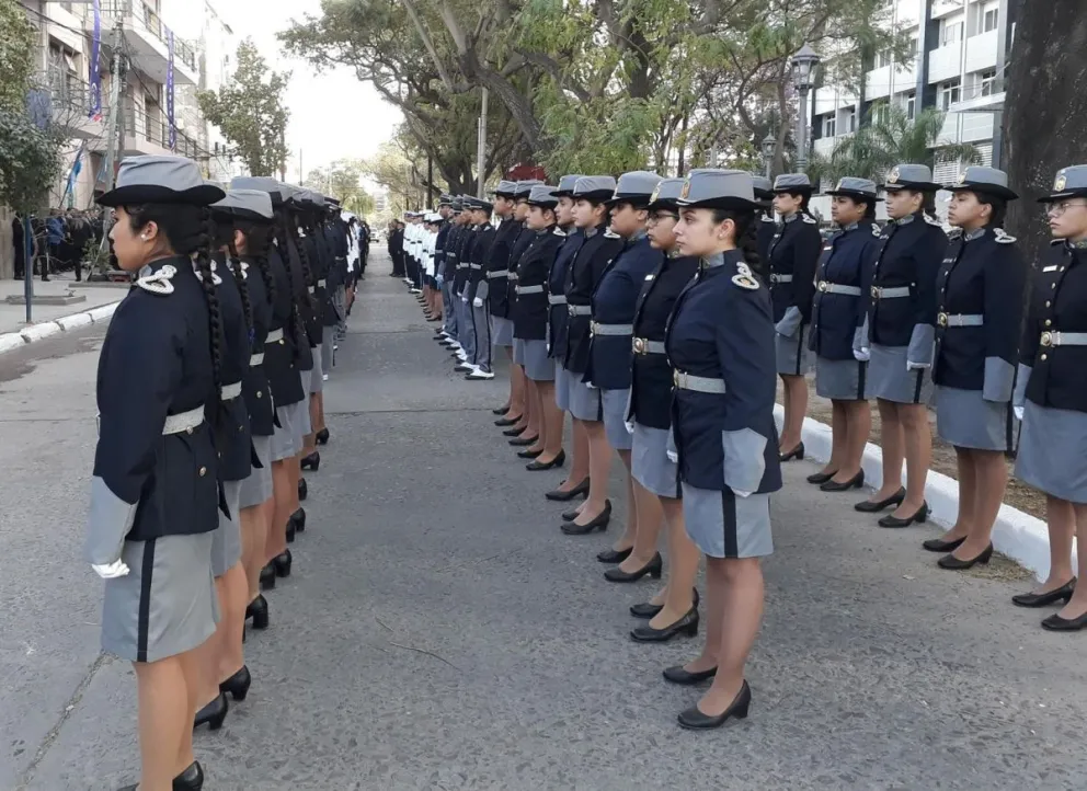 Se iniciaron ayer los festejos por el 71º aniversario de la Policía santiagueña