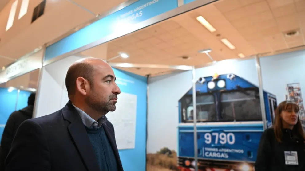 «El desarrollo ferroviario tiene que seguir siendo política de estado»