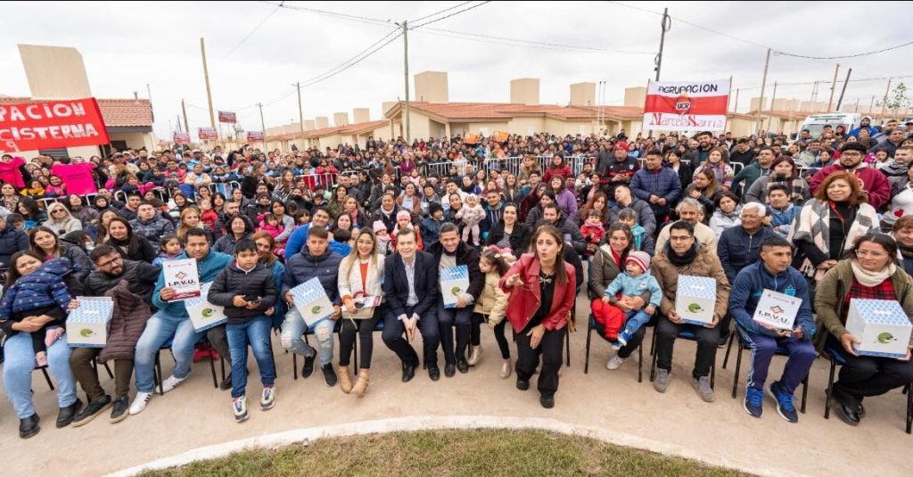 Más familias santiagueñas acceden a su vivienda propia