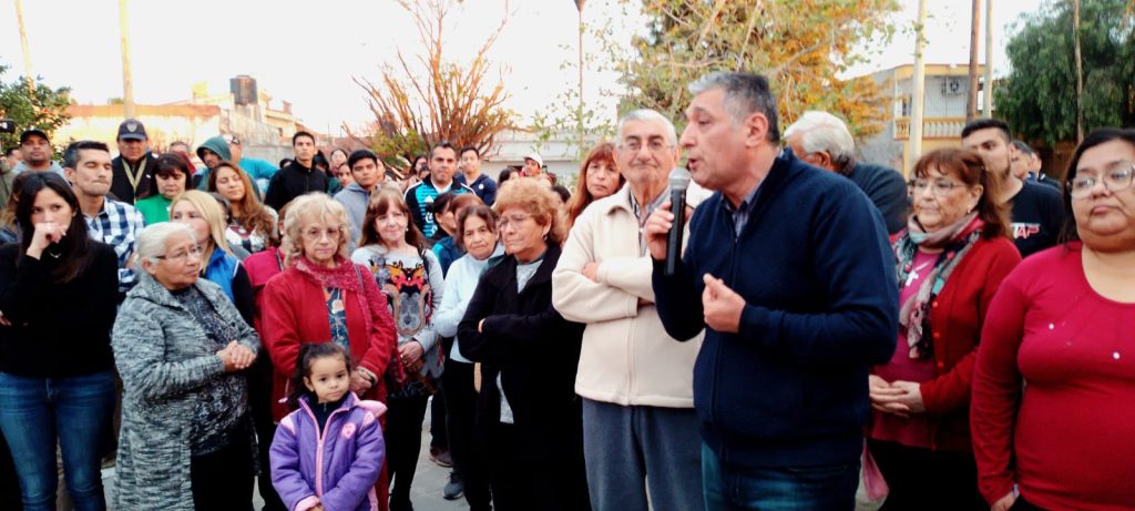 Nediani habilitó una nueva obra de pavimentación en el barrio Bajo de Vértiz