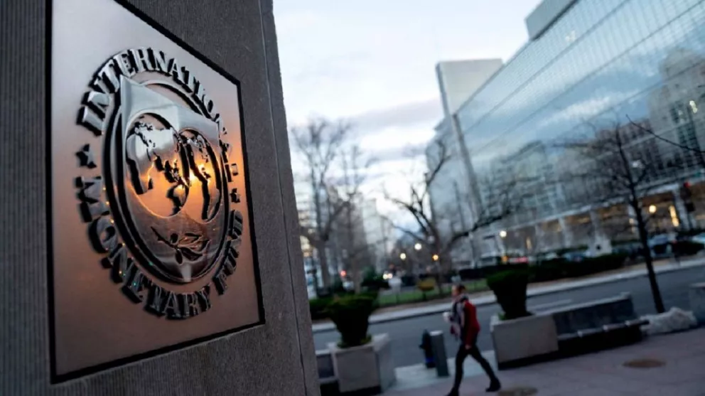 «La dolarización no sustituye a la política fiscal», advirtió el FMI
