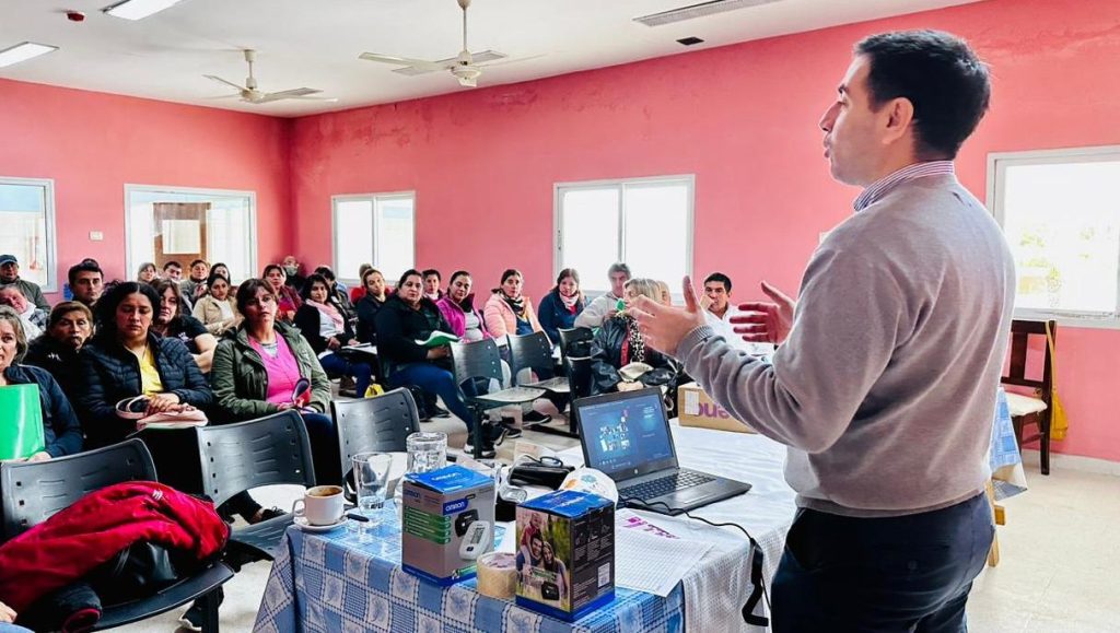 Salud organizó una jornada para concientizar sobre la detección temprana de Hipertensión y Diabetes