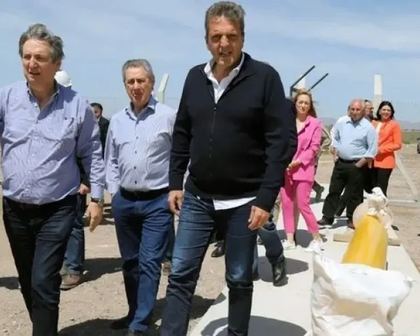 «Ni la dolarización ni el bimonetarismo son la solución»