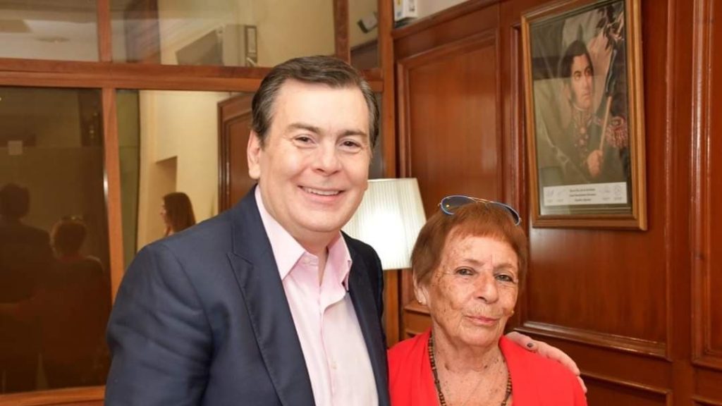 La tenista Dora Romero visitó al gobernador Gerardo Zamora