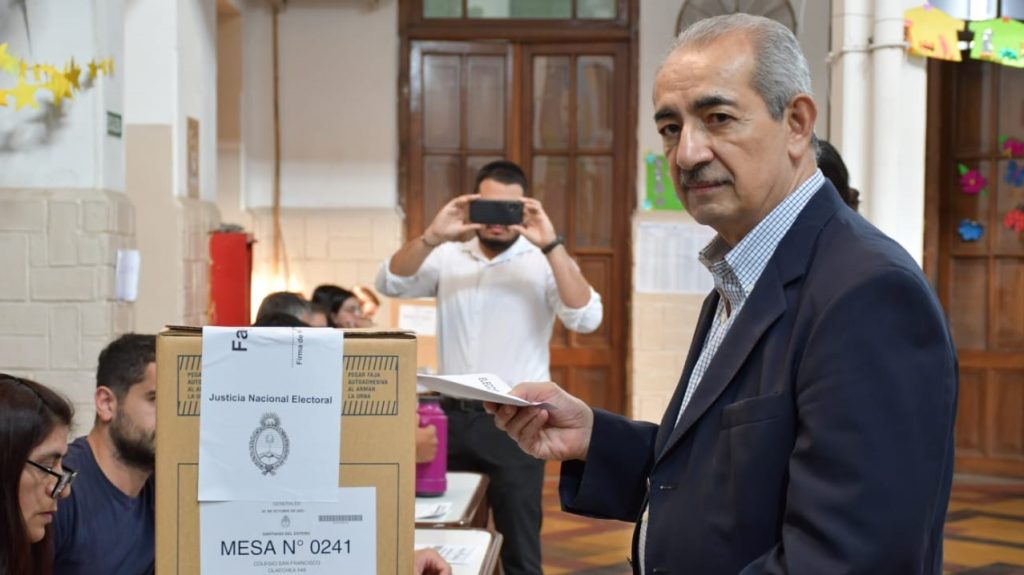 Ricardo Daives: “Es importante que los ciudadanos hagan valer su derecho democrático”