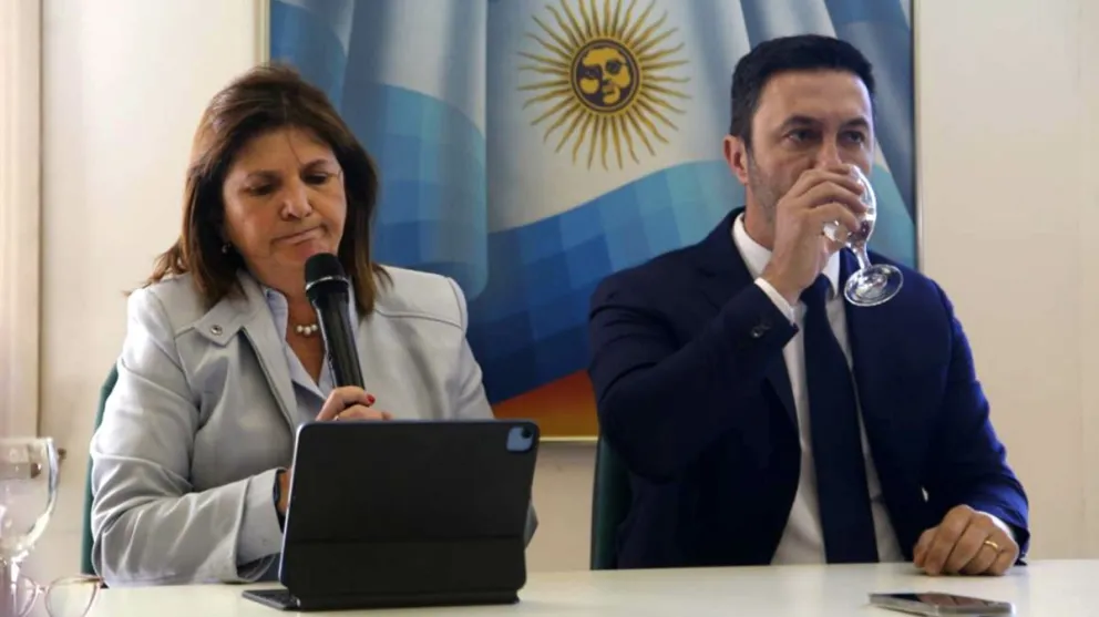 Bullrich anunció su apoyo a Milei y la oposición estalló por todos lados