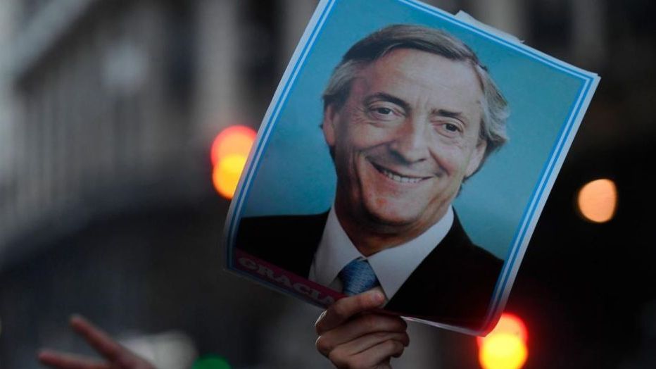 El gobernador recordó al expresidente Néstor Kirchner tras cumplirse un nuevo aniversario de su fallecimiento