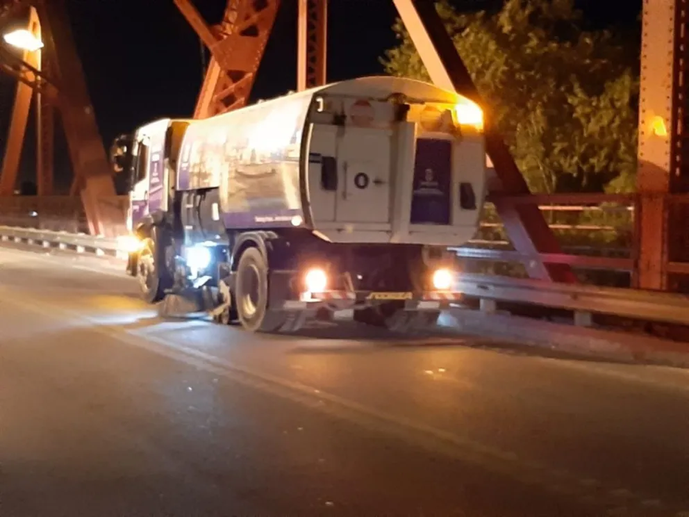 Vialidad Nacional realizara tareas de mantenimiento nocturno en el puente Carretero