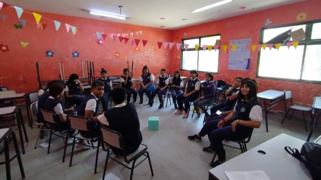 El Ministerio de Salud desarrolló una jornada de cuidado de la salud mental en las adolescencias