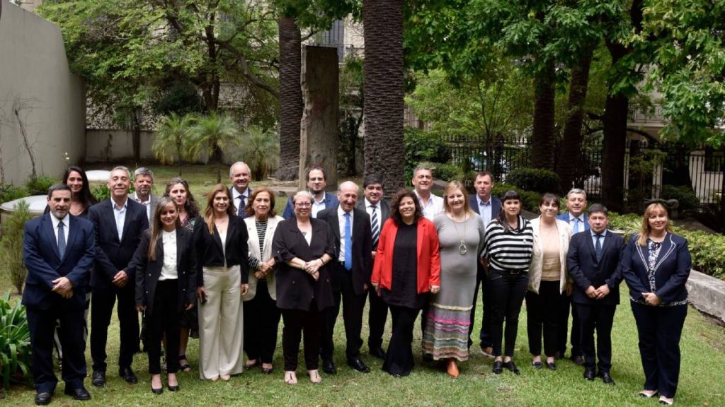 La ministra de Salud, Natividad Nassif participó de un nuevo COFESA que se desarrolló en CABA