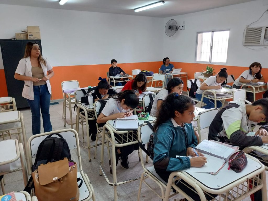 El municipio brindó talleres a escuelas secundarias sobre «Cuidados en Salud Sexual y Reproductiva»