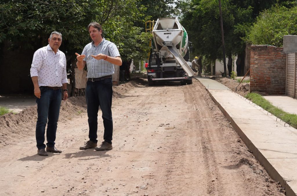 Avanza el “Plan de integración socio-urbana y mejoramiento de calles” en el B° Villa Rojas