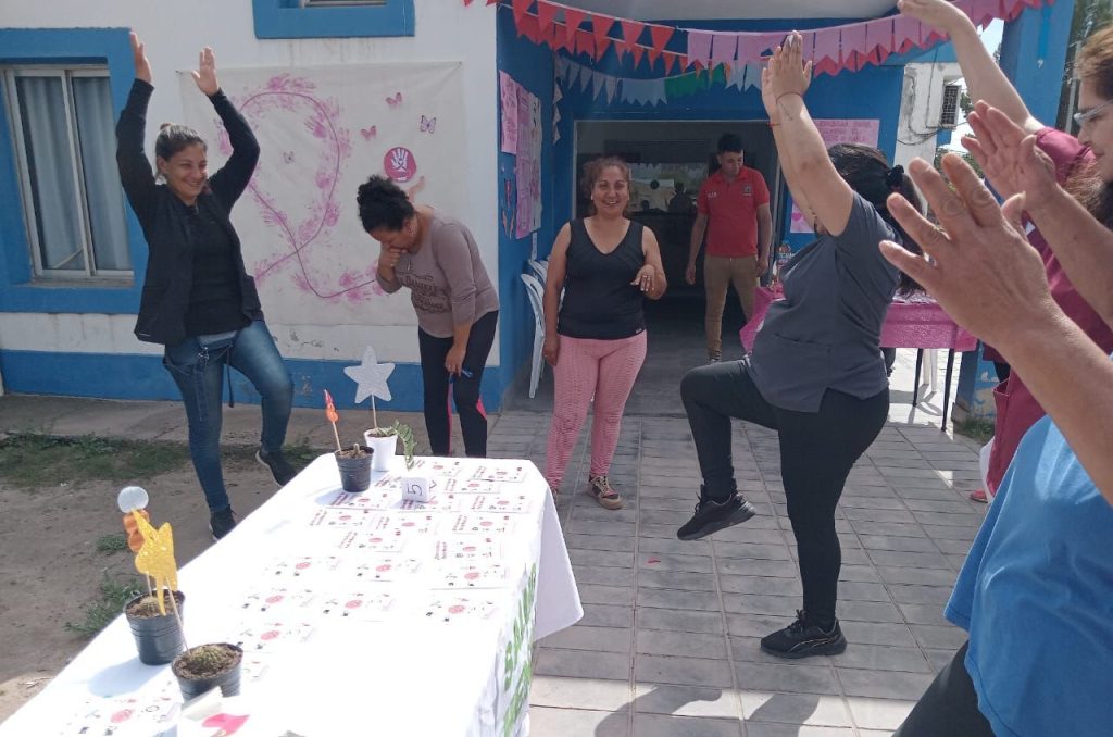 El municipio culminó las actividades de la campaña “La Banda se pinta de rosa” 