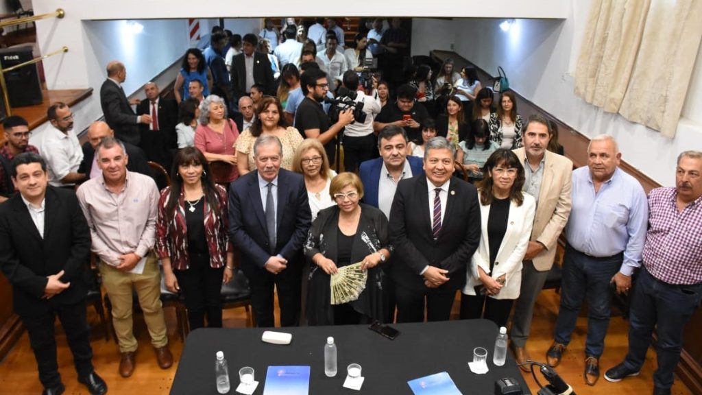 Lanzaron las primeras diplomaturas universitarias para dirigentes sindicales