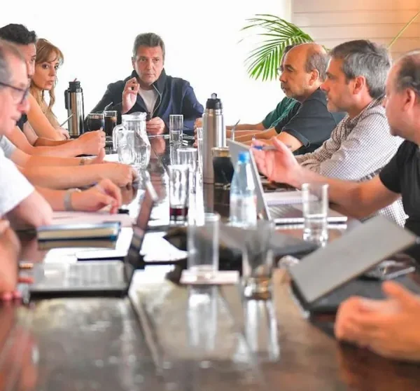 Massa sigue a cargo de Economía y designa un equipo para el proceso de transición