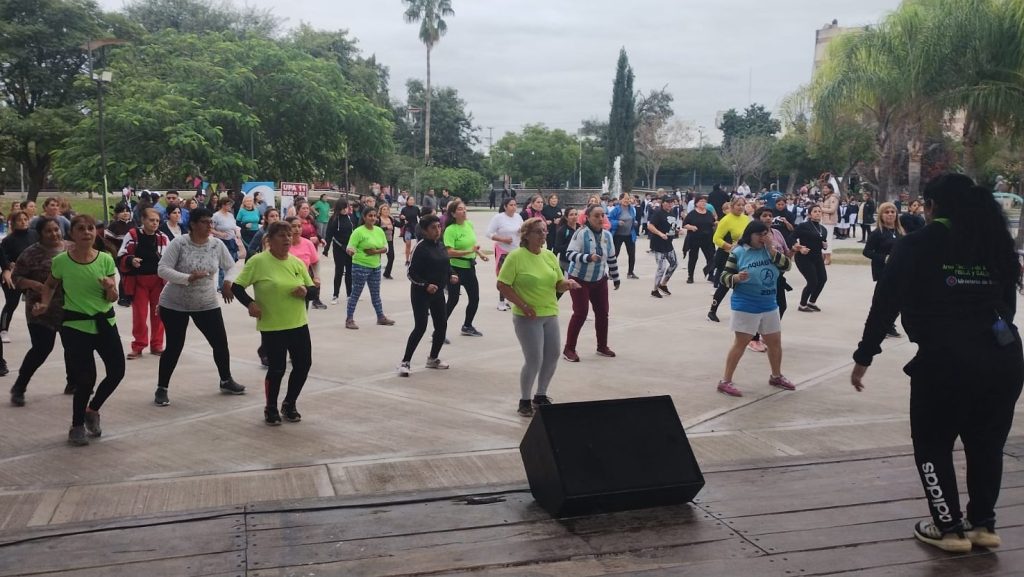 Feria Saludable en la Plaza Sarmiento para conmemorar el Día Mundial de la Diabetes