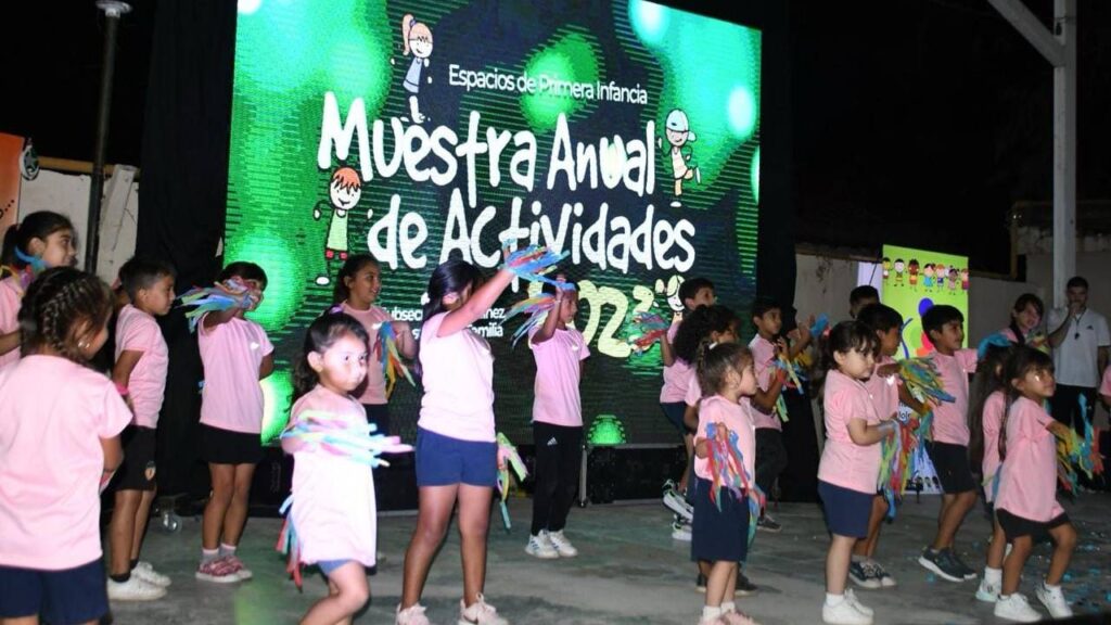 La Subnaf celebó el fin de año con una gran exhibición en el Hogar Escuela “Eva Perón”