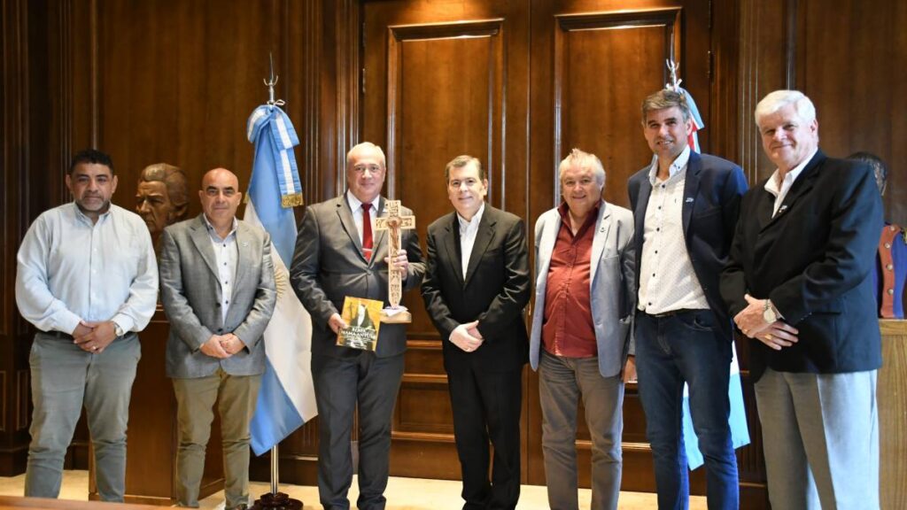 El Gobernador recibió a los directivos del Consejo Profesional de la Ingeniera y Afines de Santiago del Estero