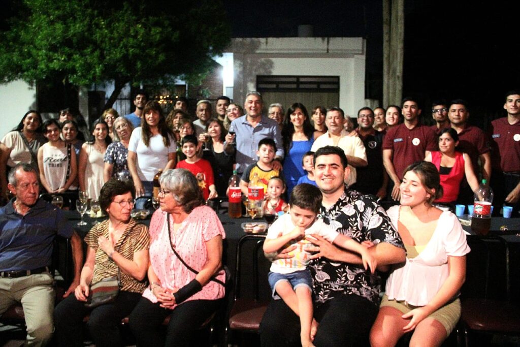 El intendente Nediani celebró un año de trabajo en conjunto con los vecinos del B° San Martin