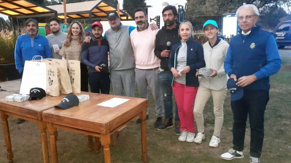 En el Golf Club se jugará el sábado el Torneo Clausura «Bar La Roca»