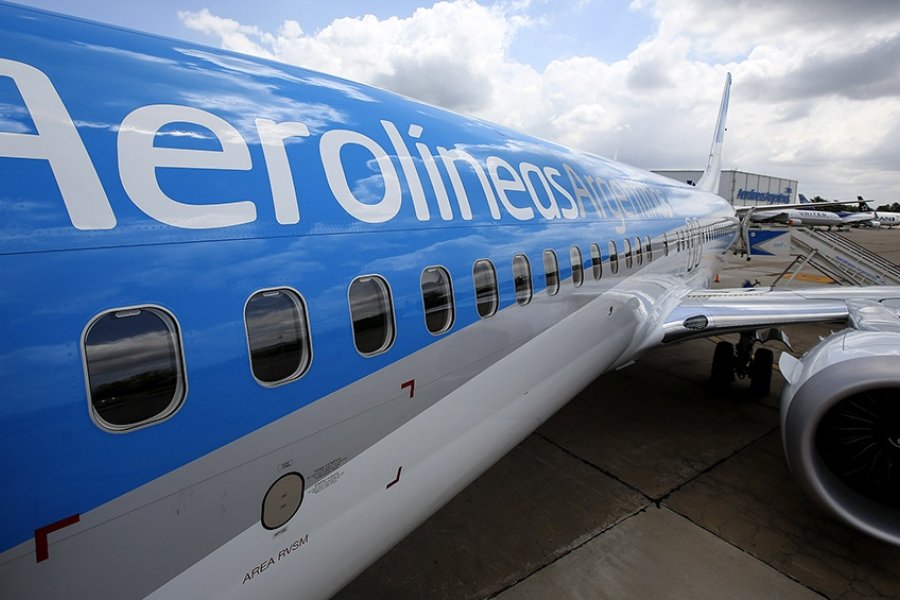 Aerolíneas Argentinas y Jetsmart cancelaron todos sus vuelos