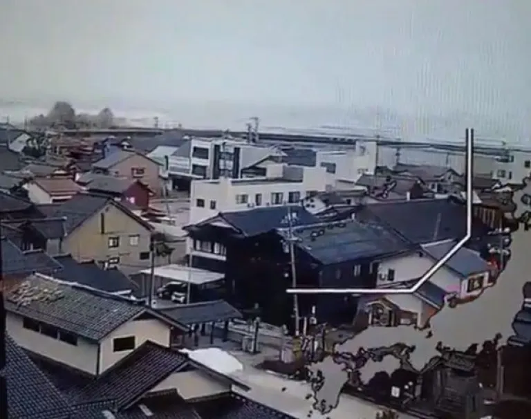 Terremoto en Japón genera alerta de tsunami