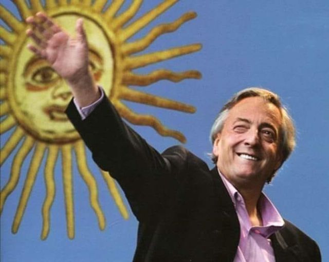 A 74 años del nacimiento de Néstor Kirchner: “No bajen los brazos, se puede construir una Argentina distinta”