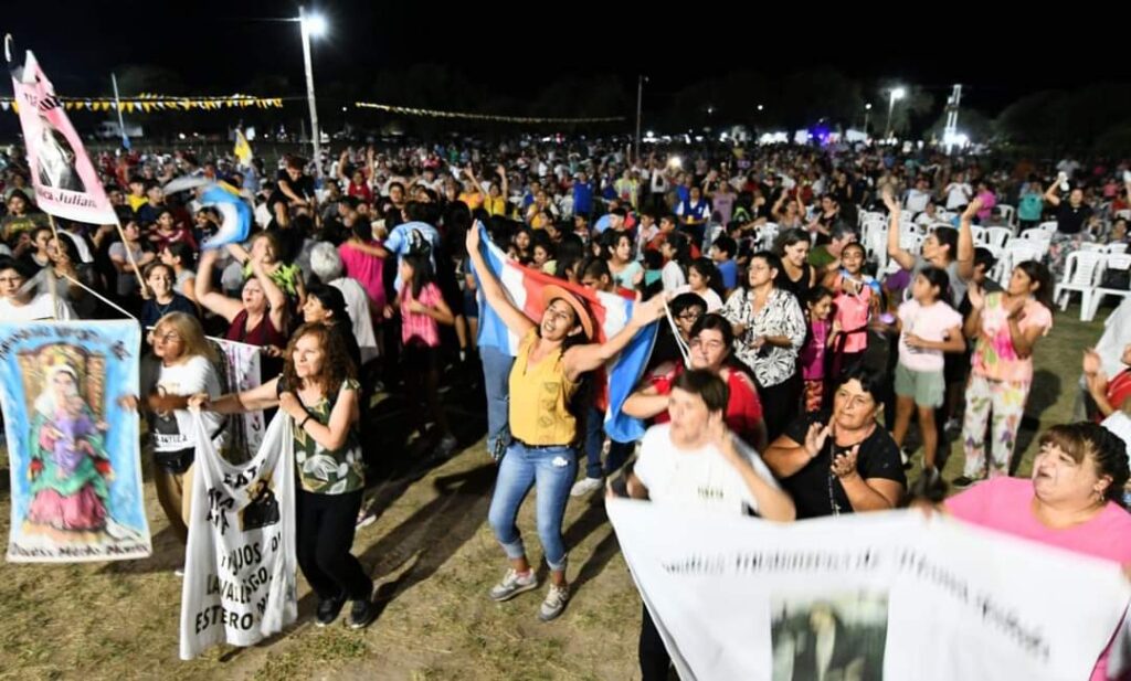 Vigilia multitudinaria: la ciudad Capital palpita la canonización de Mama Antula